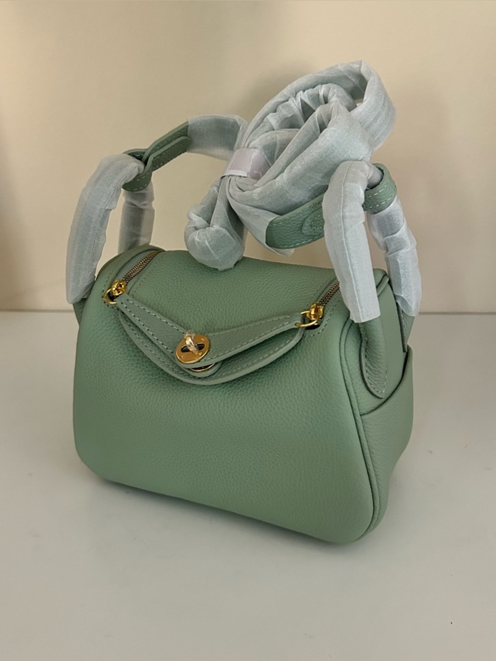 18cm Macaroon Green Mini Pillow Bag